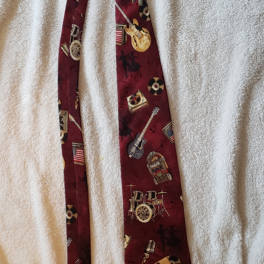 Americana for Dillard's Neck Tie
